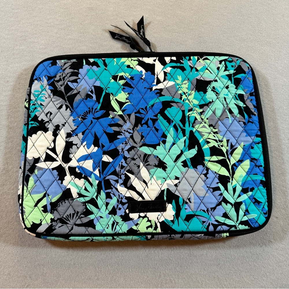 Vera‎ Bradley Retired Camofloral Laptop Sleeve Case Quilted Zip Padded